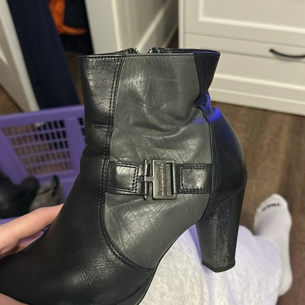 Beautifeel Booties - Picture 5 of 5